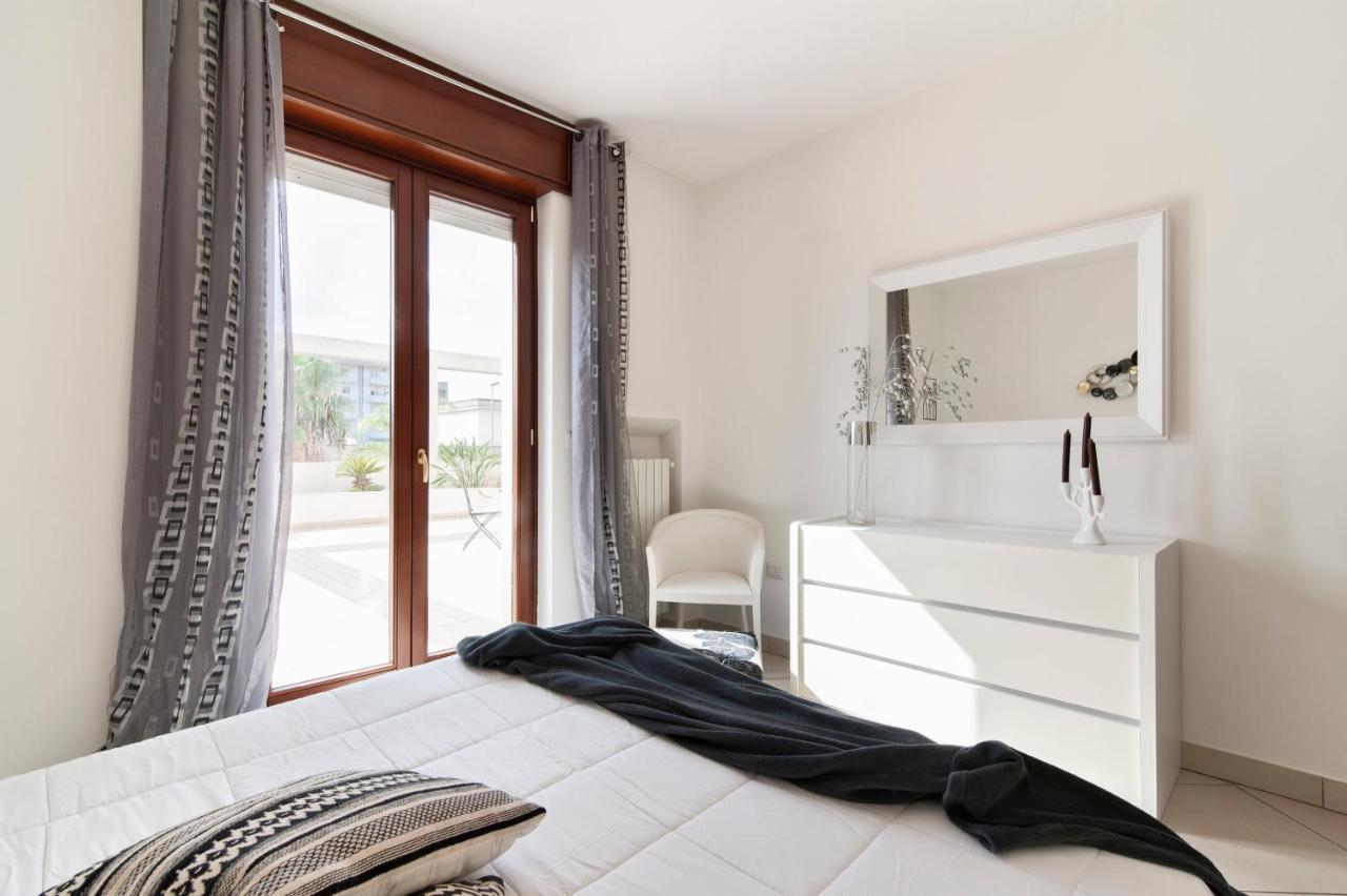 Casa Mabel Terrace - Sit Apartment Lecce Extérieur photo
