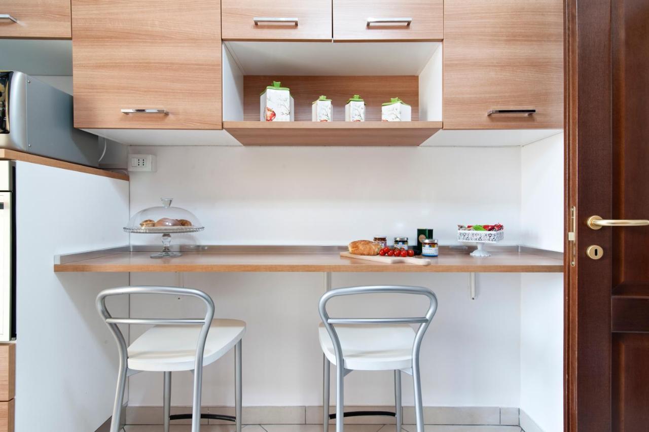Casa Mabel Terrace - Sit Apartment Lecce Extérieur photo
